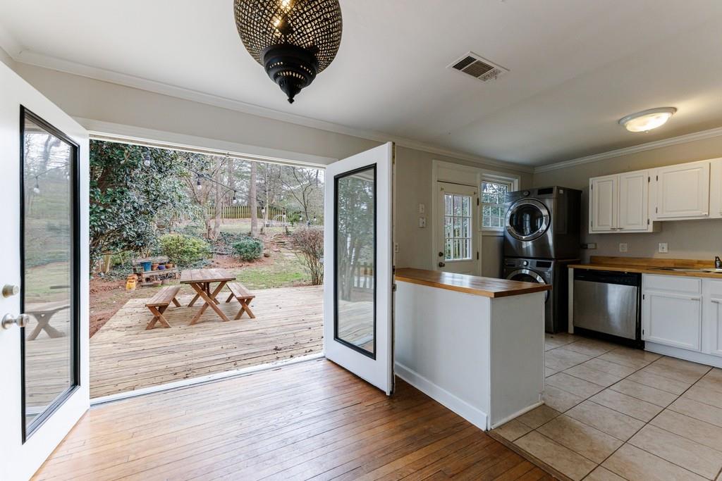 1244 Carter Road