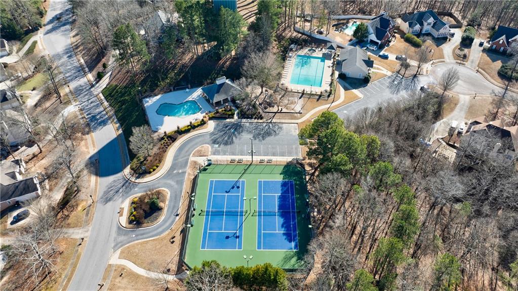 616 Redbud Lane