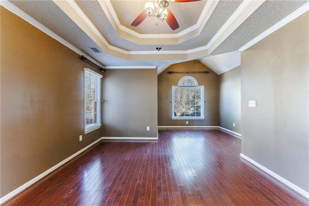 616 Redbud Lane