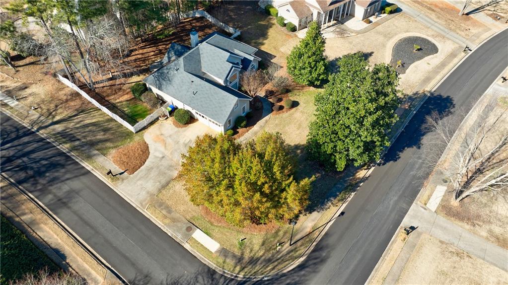 616 Redbud Lane
