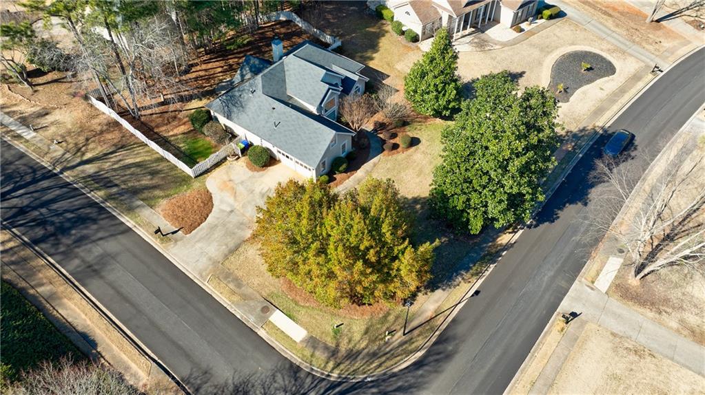 616 Redbud Lane