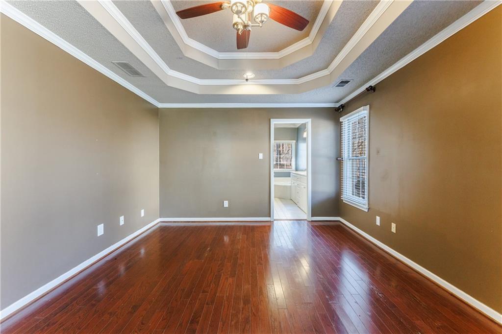 616 Redbud Lane