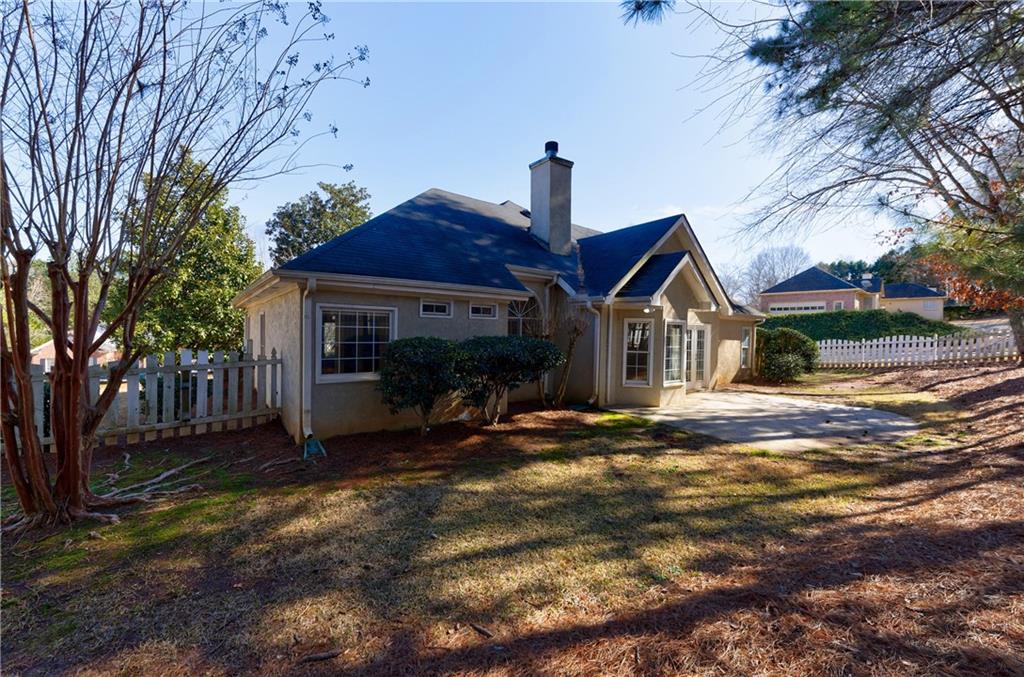 616 Redbud Lane