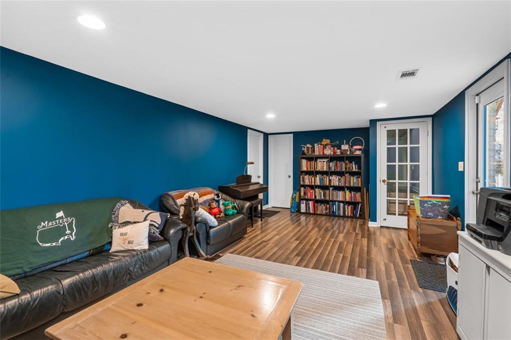5258 CUMBERLAND Way