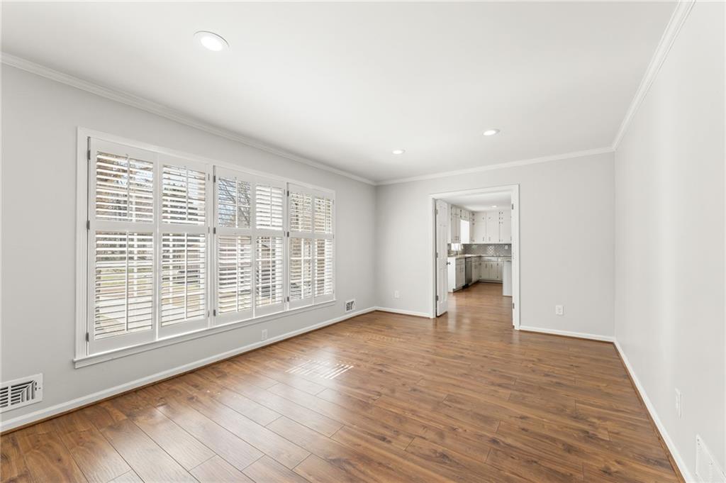 2488 Fontainebleau Drive