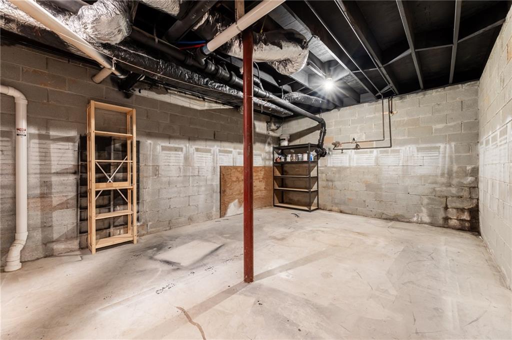 2488 Fontainebleau Drive