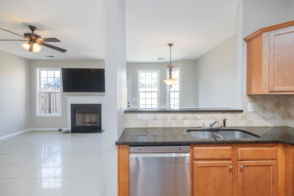 2736 Sudbury Trace
