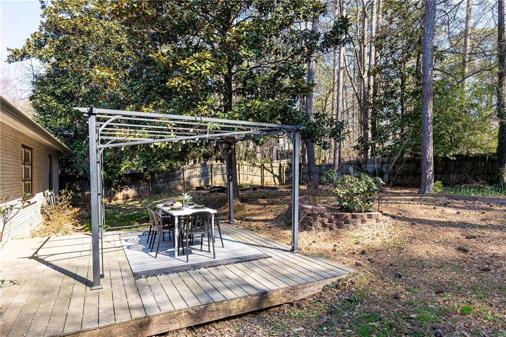 3839 Longview Drive