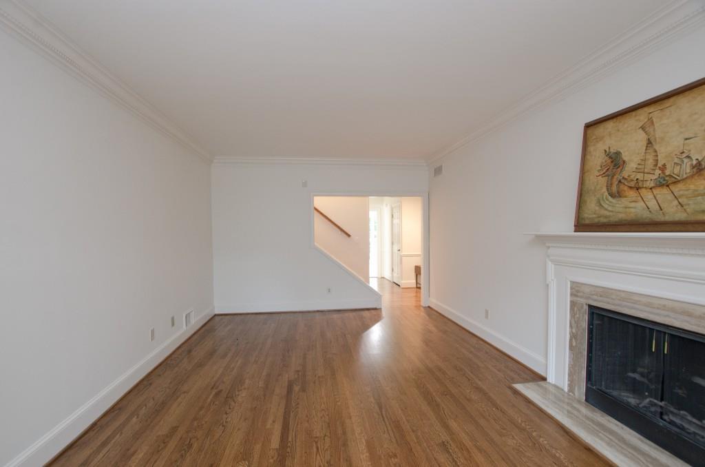 3 Paces West Terrace NW