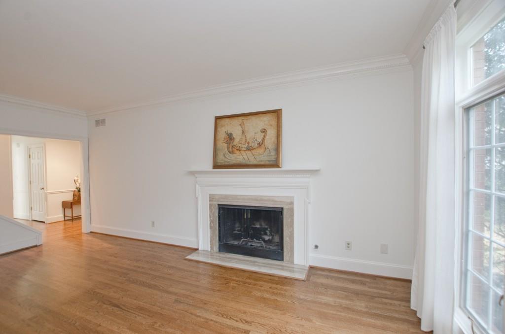 3 Paces West Terrace NW