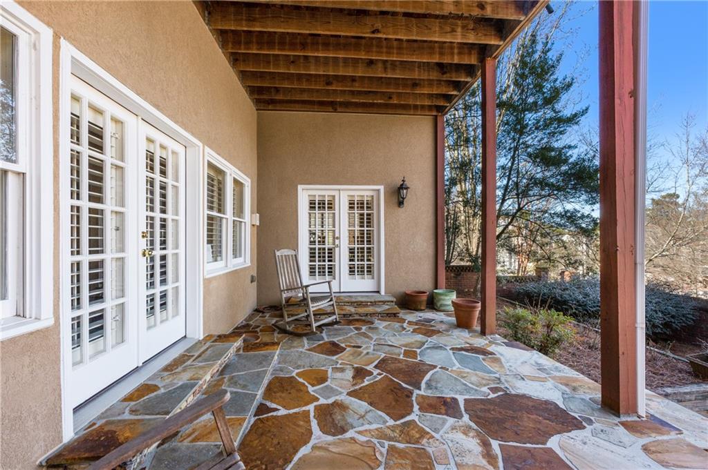 1078 Fairway Estates NE