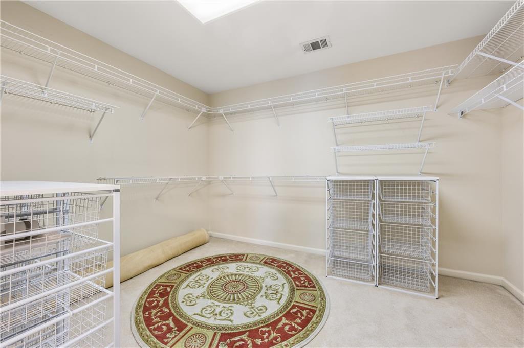 1078 Fairway Estates NE