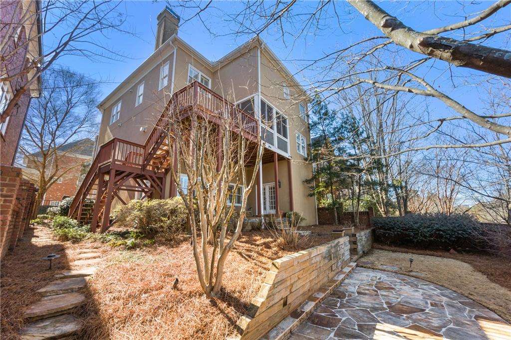 1078 Fairway Estates NE