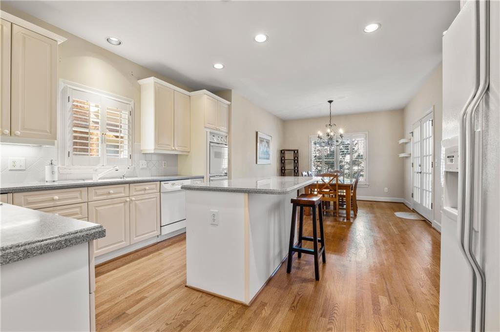 1078 Fairway Estates NE