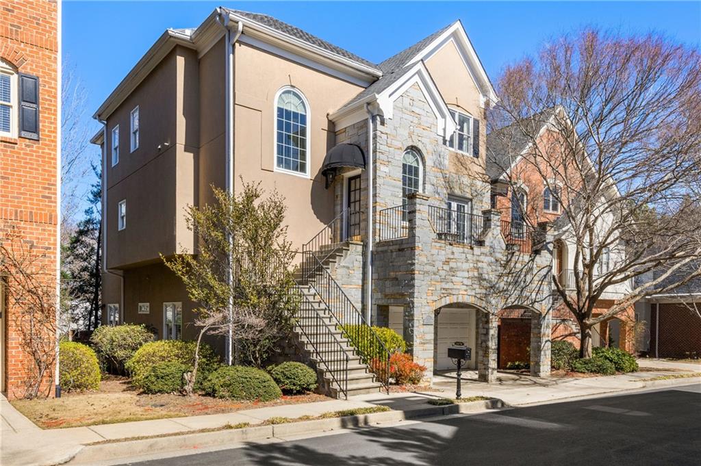 1078 Fairway Estates NE