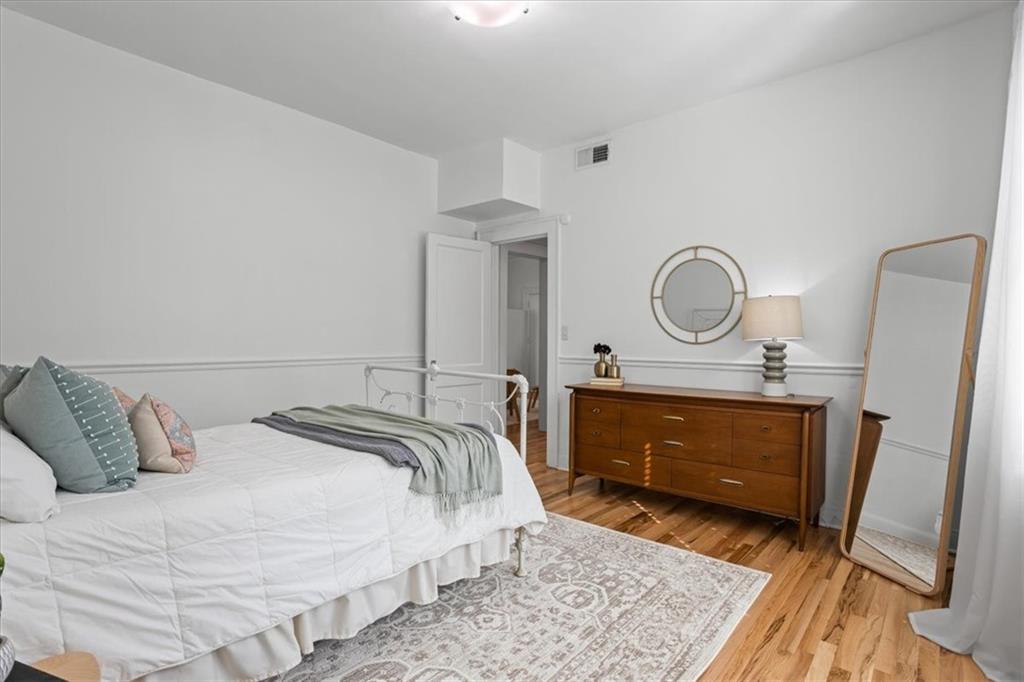 907 Piedmont Avenue NE Unit 5