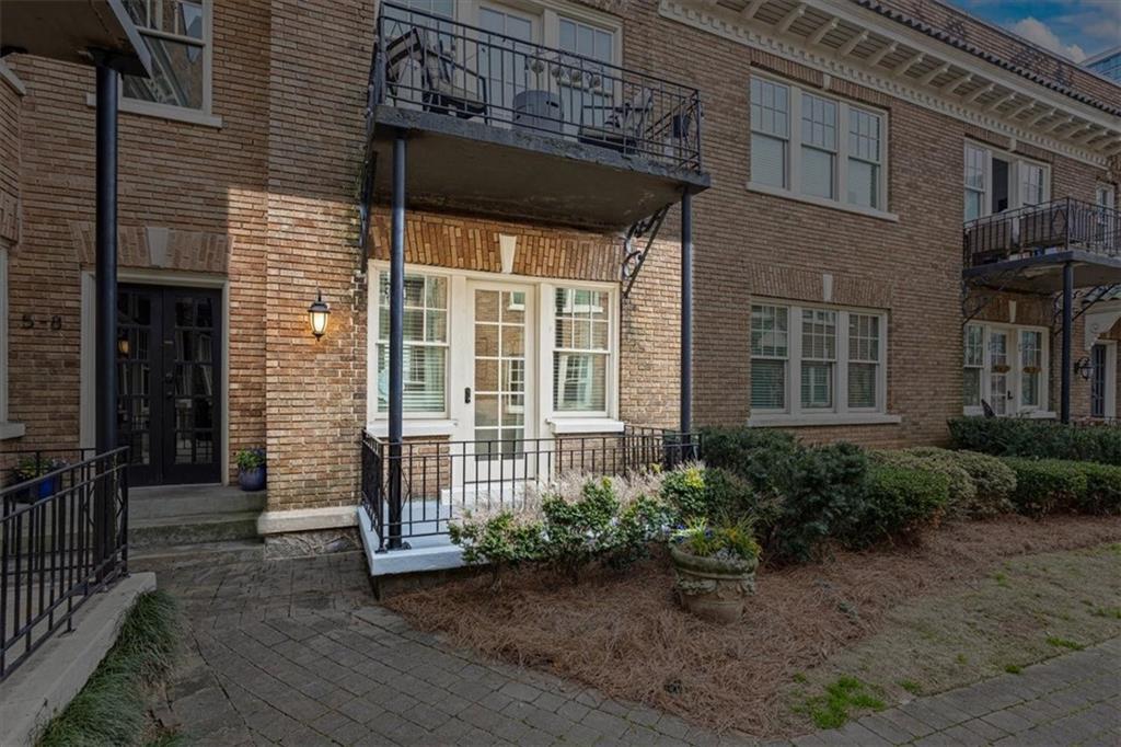 907 Piedmont Avenue NE Unit 5