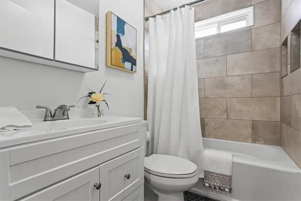 907 Piedmont Avenue NE Unit 5