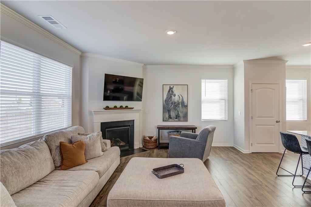 6039 Hoot Owl Lane