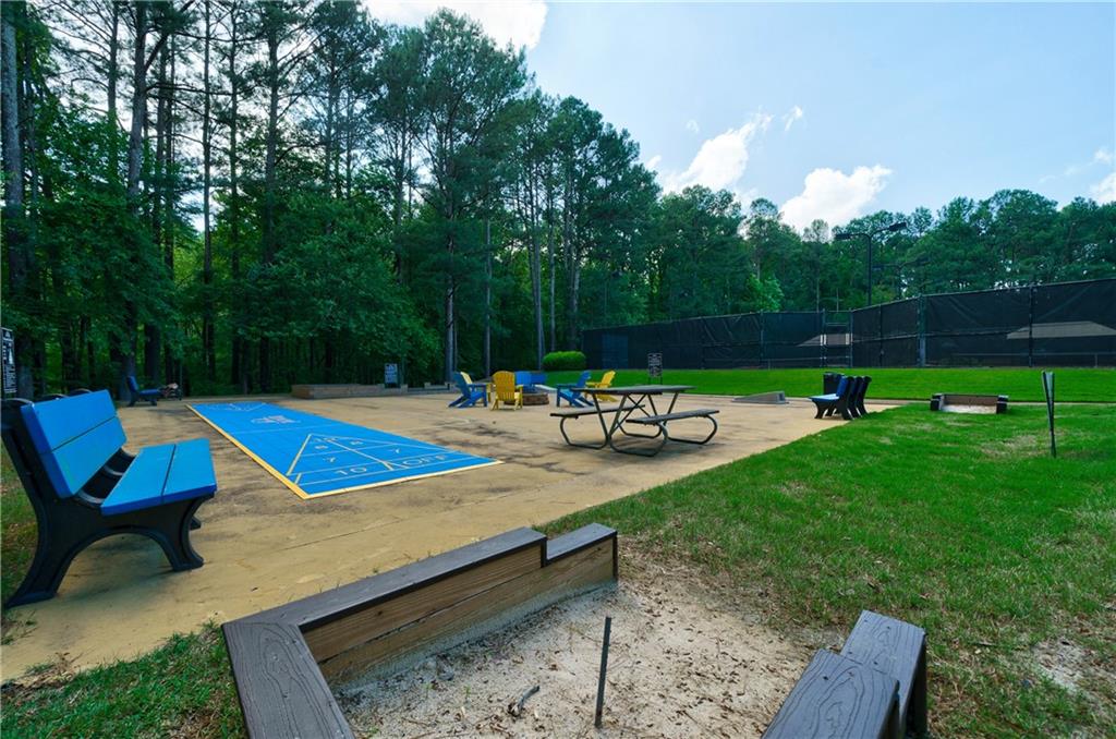 2525 Woodbrook Court