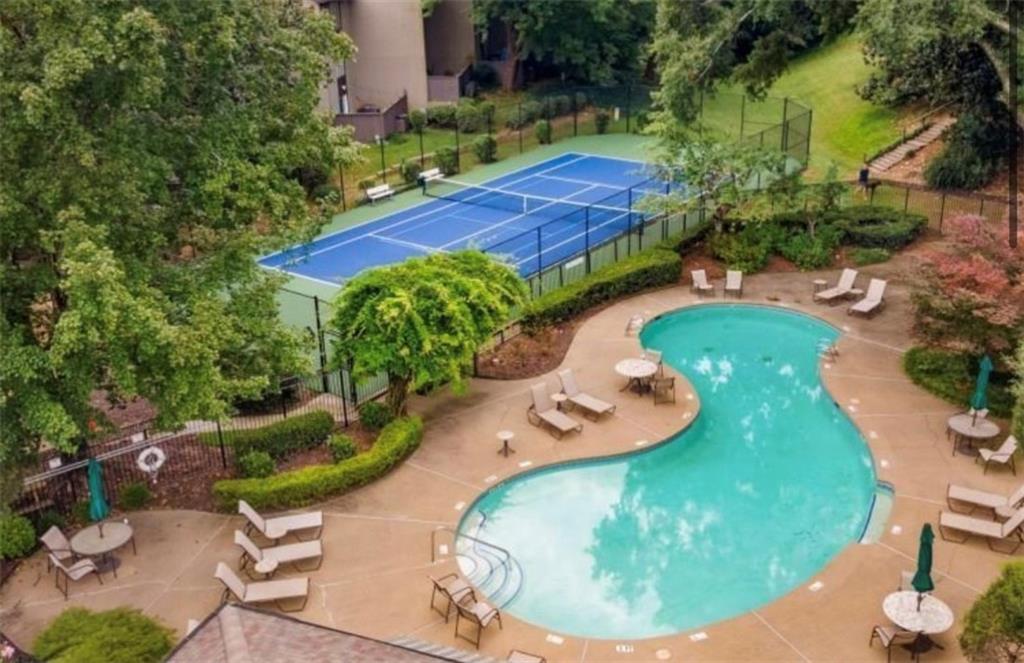89 Ivy Trail NE
