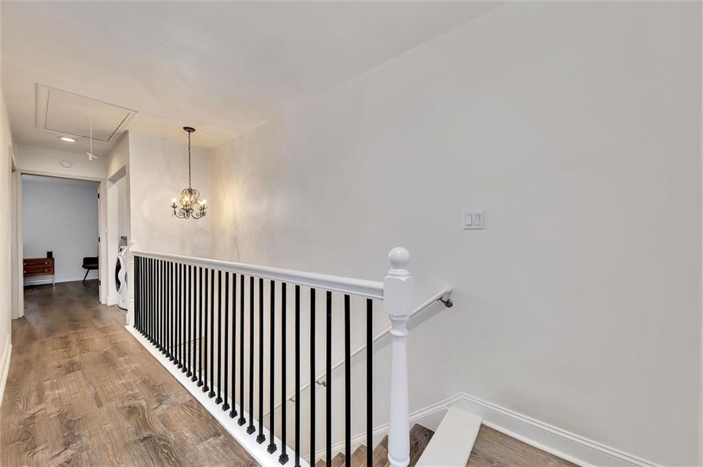 89 Ivy Trail NE
