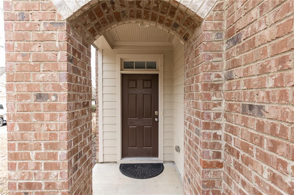 2169 Crestridge Trail NE