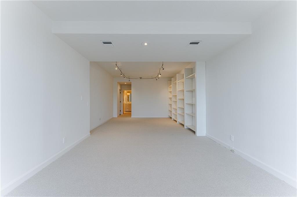 147 15th Street NE Unit 3A