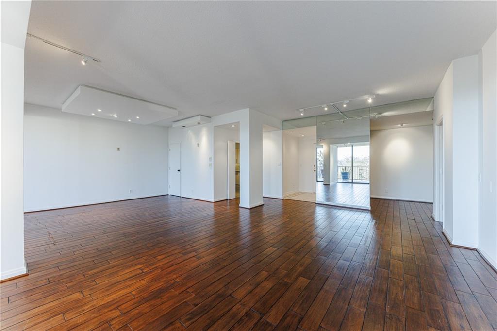 147 15th Street NE Unit 3A
