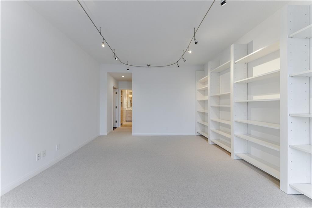 147 15th Street NE Unit 3A