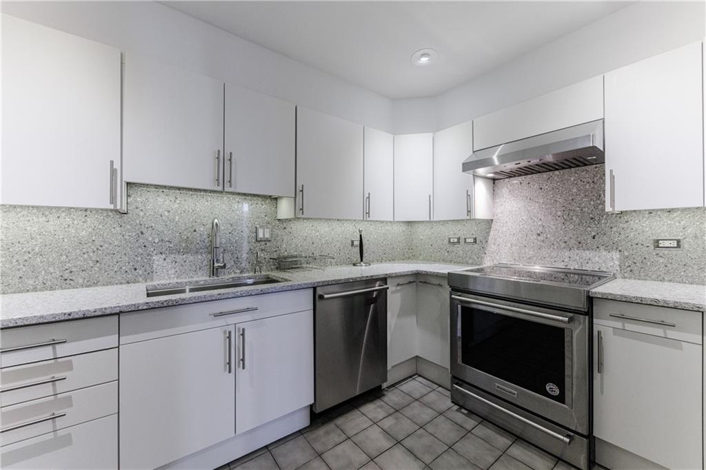 147 15th Street NE Unit 3A