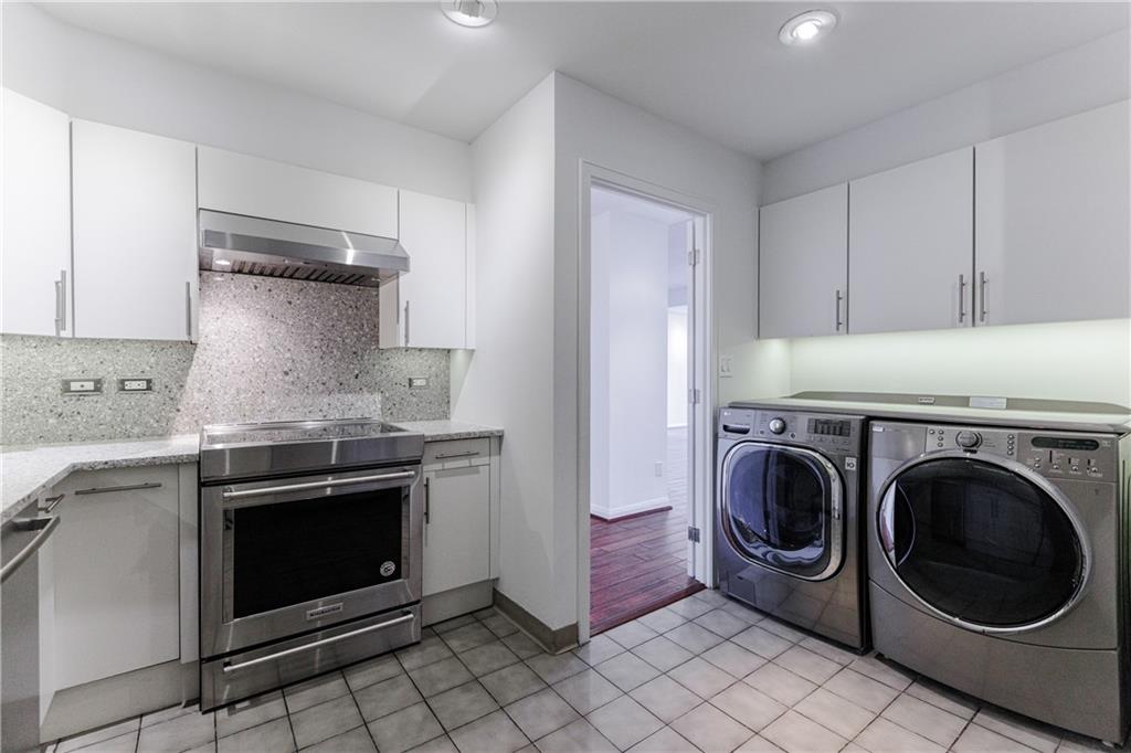 147 15th Street NE Unit 3A