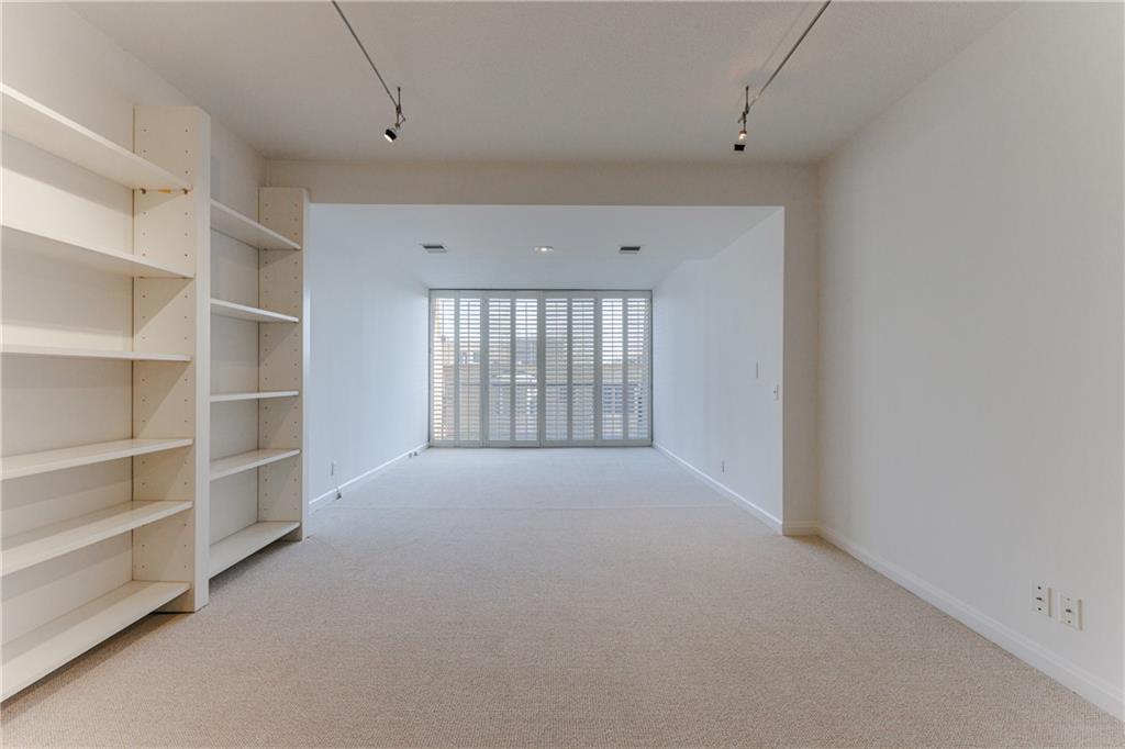 147 15th Street NE Unit 3A