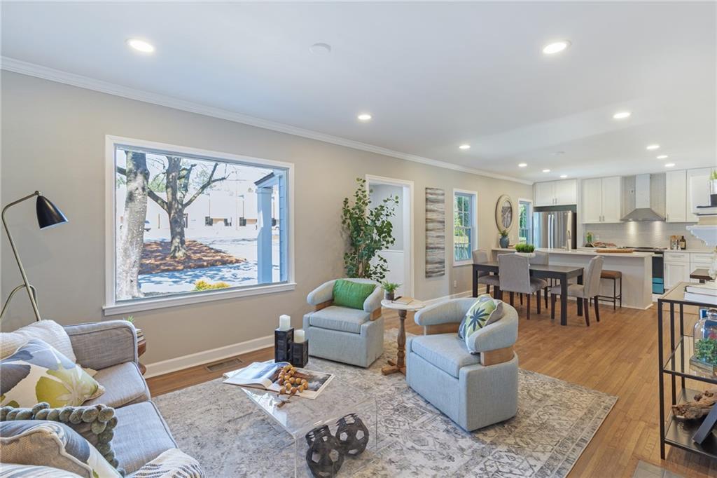 1907 Dresden Drive NE