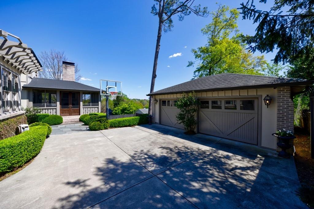 89 Brighton Road NE