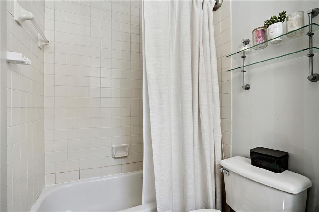 266 11th Street NE Unit 201