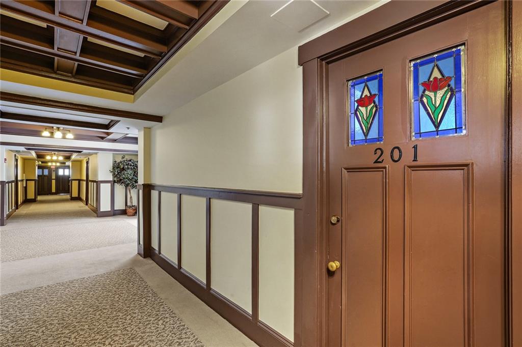 266 11th Street NE Unit 201