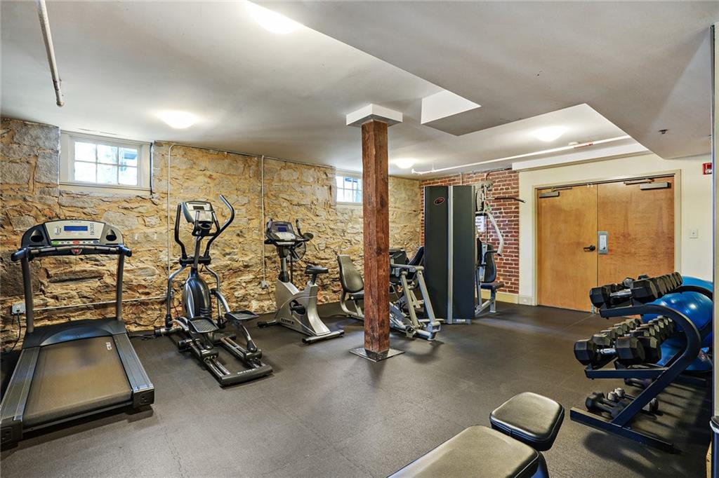266 11th Street NE Unit 201