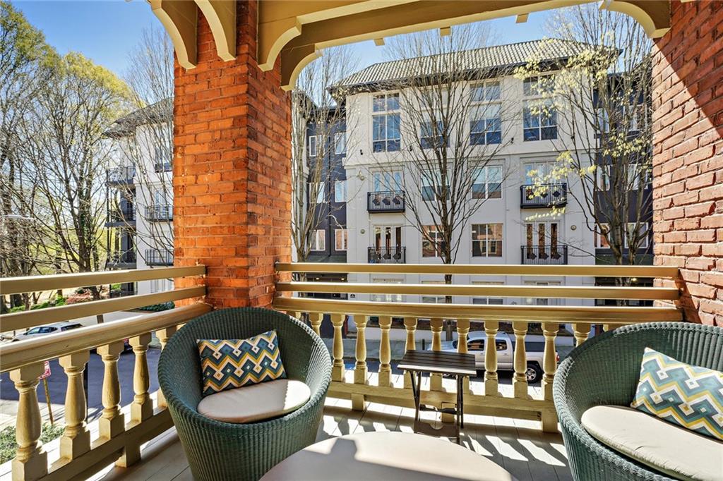 266 11th Street NE Unit 201