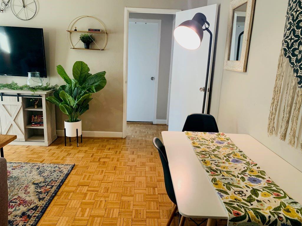 300 Peachtree Street NE Unit 16N