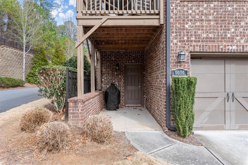 9030 Tuckerbrook Lane