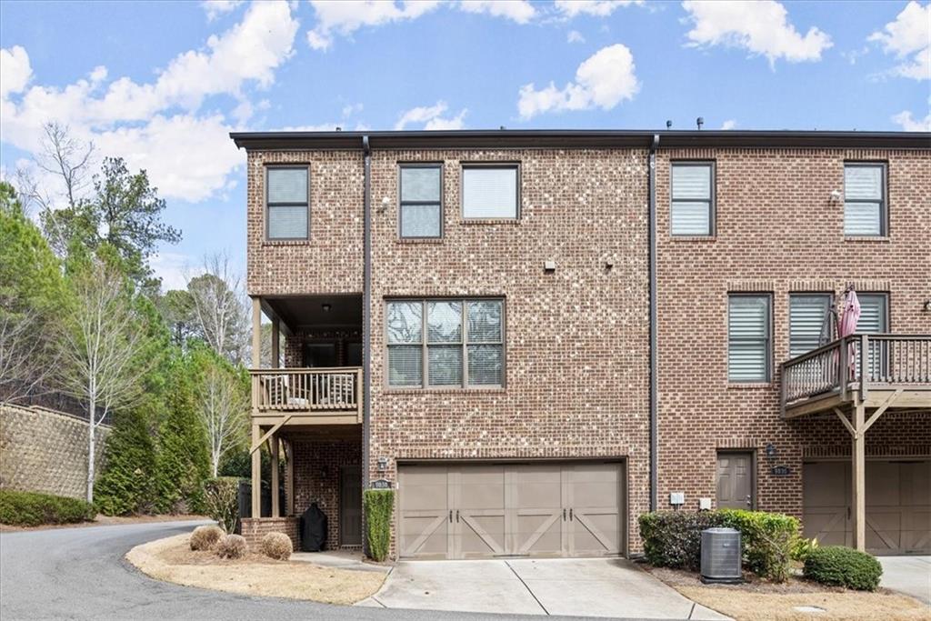 9030 Tuckerbrook Lane