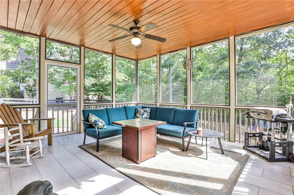 128 Brookfield Court