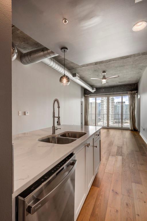 923 Peachtree Street NE Unit 1130