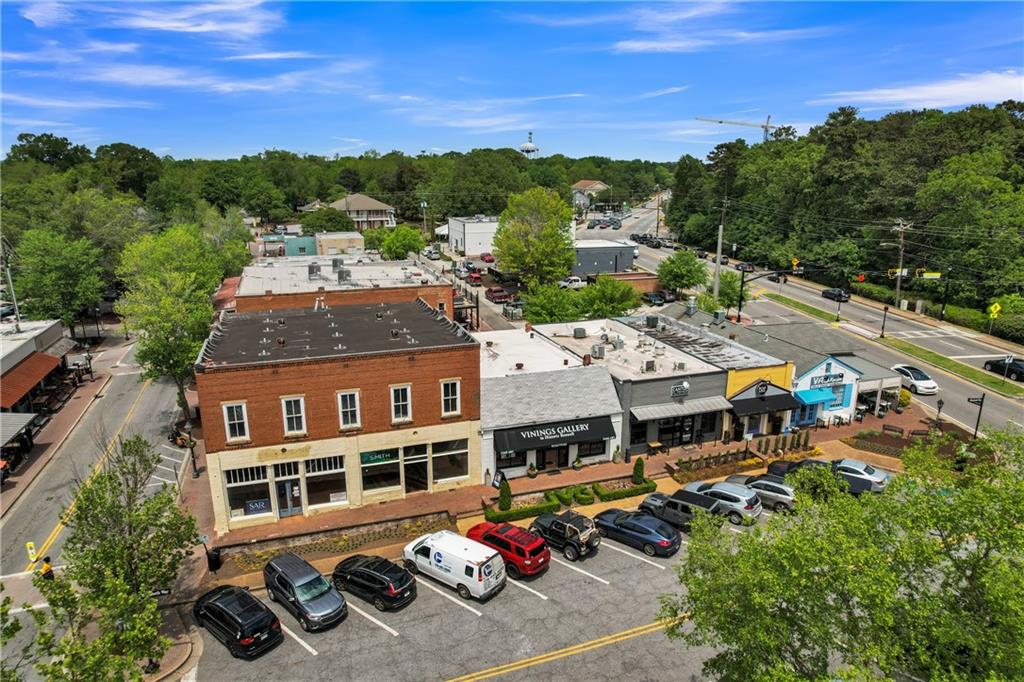 750 Elmwood Way