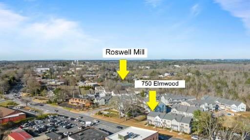 750 Elmwood Way