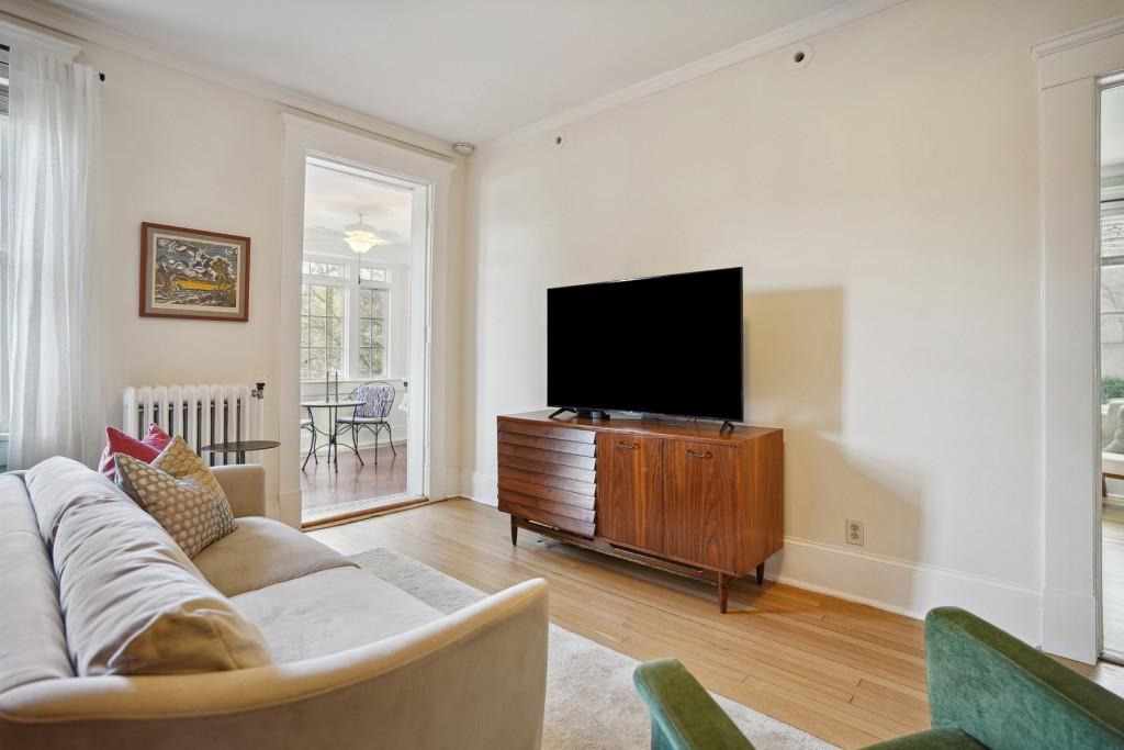 18 Peachtree Circle Unit 6
