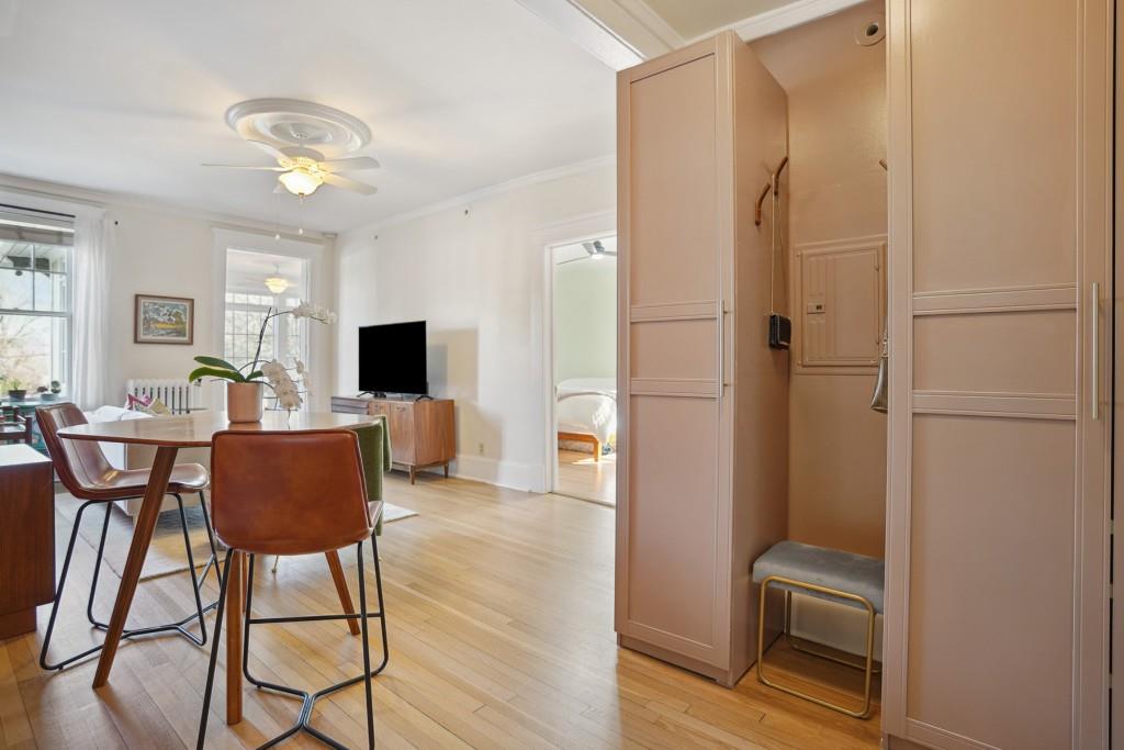 18 Peachtree Circle Unit 6