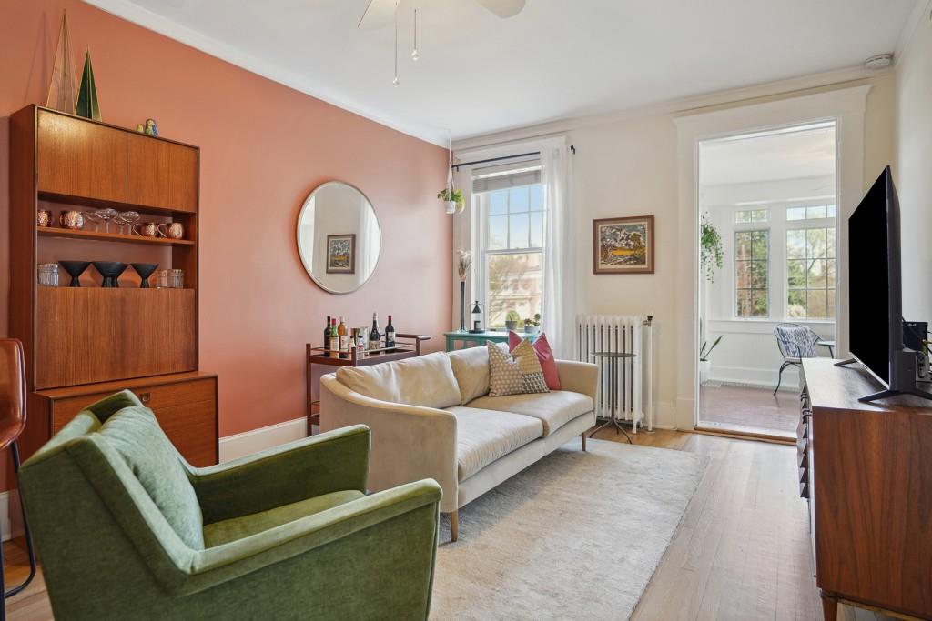 18 Peachtree Circle Unit 6