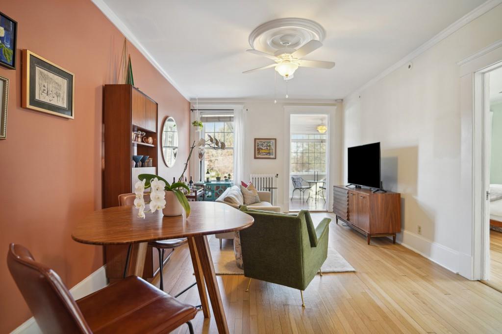 18 Peachtree Circle Unit 6